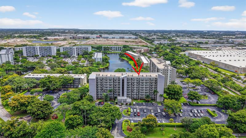 2205 S Cypress Bend Drive Pompano Beach FL 33069