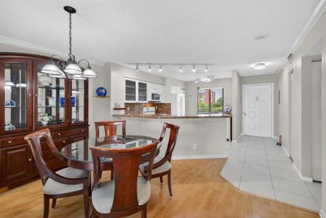 2205 S Cypress Bend Drive Pompano Beach FL 33069