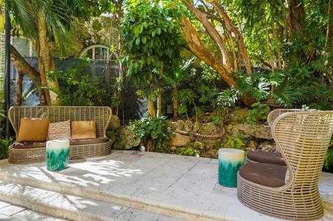 2951 S Bayshore Drive Miami FL 33133
