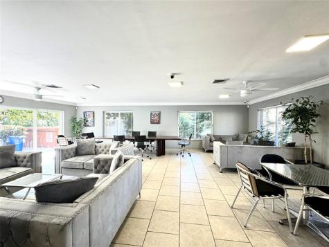 119 NE 19th Court Wilton Manors FL 33305