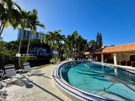 119 NE 19th Court Wilton Manors FL 33305