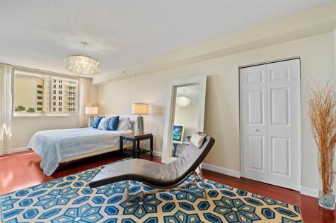 2001 N Ocean Boulevard Fort Lauderdale FL 33305