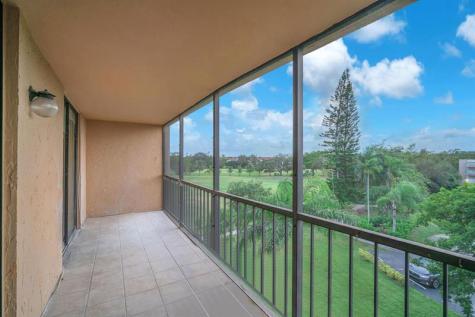 3900 N Hills Drive Hollywood FL 33021