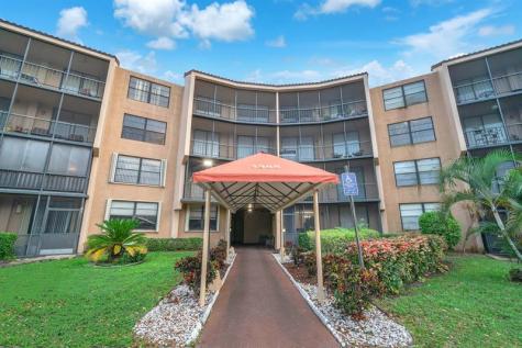 3900 N Hills Drive Hollywood FL 33021