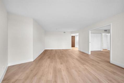 3900 N Hills Drive Hollywood FL 33021