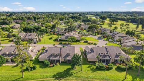 6869 Fountains Circle Lake Worth FL 33467