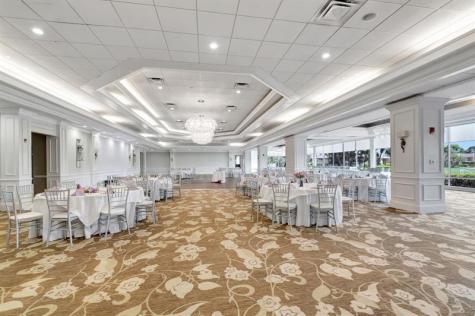 6869 Fountains Circle Lake Worth FL 33467