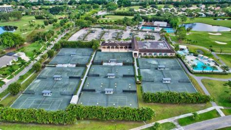 6869 Fountains Circle Lake Worth FL 33467