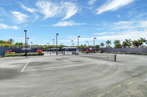 6869 Fountains Circle Lake Worth FL 33467