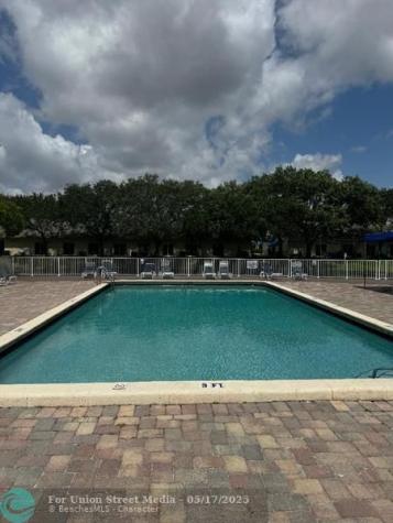 5201 SW 31st Avenue Fort Lauderdale FL 33312