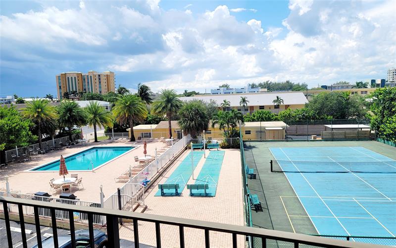 1009 N Ocean Boulevard Pompano Beach FL 33062