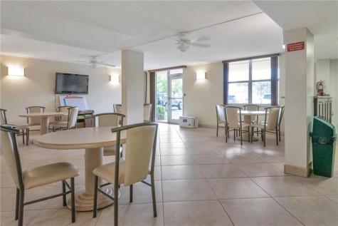 1009 N Ocean Boulevard Pompano Beach FL 33062
