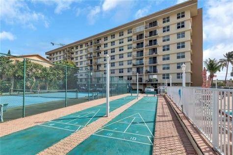 1009 N Ocean Boulevard Pompano Beach FL 33062