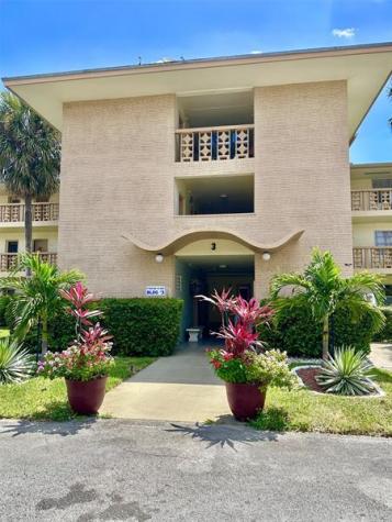17050 NE 14th Avenue North Miami Beach FL 33162