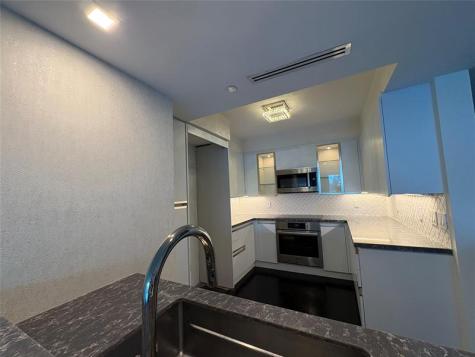 10 Venetian Way Miami Beach FL 33139