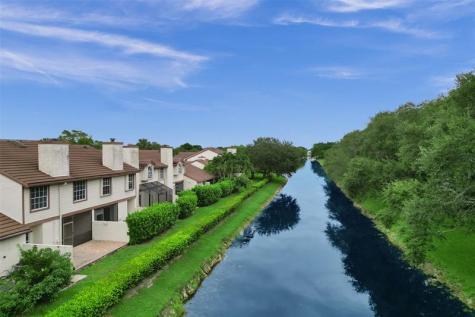 11652 NW 19th Drive Coral Springs FL 33071