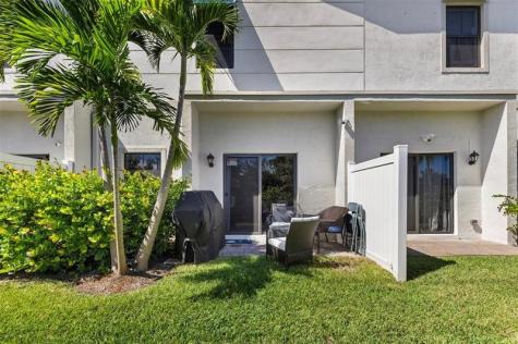 884 NW 3rd Terrace Pompano Beach FL 33060