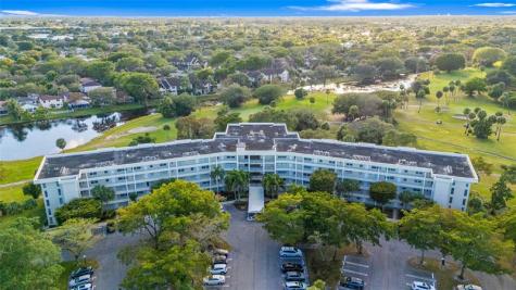 821 Cypress Boulevard Pompano Beach FL 33069