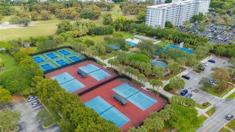 821 Cypress Boulevard Pompano Beach FL 33069