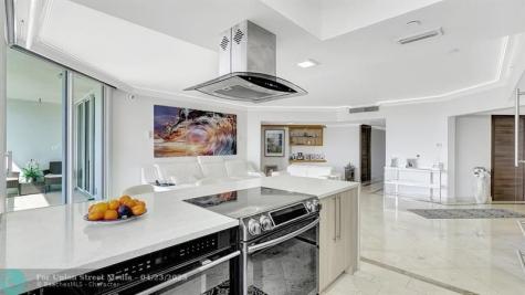 21205 Yacht Club Drive Aventura FL 33180