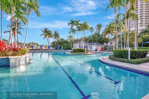 21205 Yacht Club Drive Aventura FL 33180