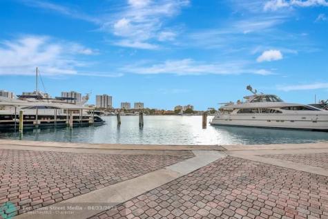 21205 Yacht Club Drive Aventura FL 33180