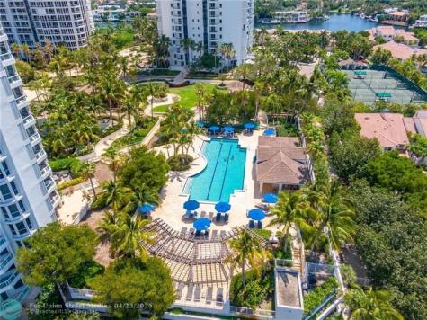 21205 Yacht Club Drive Aventura FL 33180