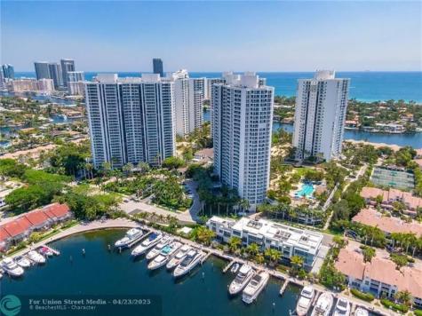 21205 Yacht Club Drive Aventura FL 33180