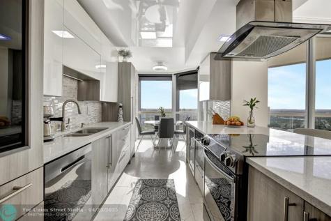 21205 Yacht Club Drive Aventura FL 33180