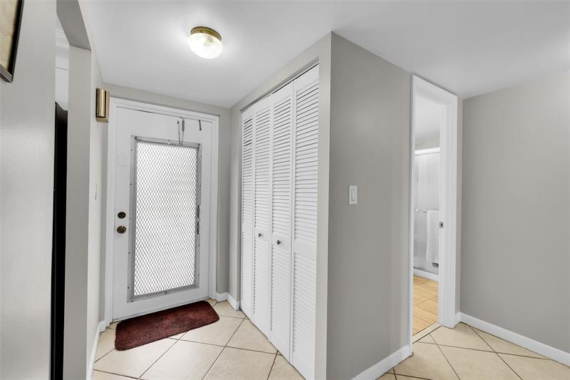 8861 Sunrise Lakes Boulevard Sunrise FL 33322