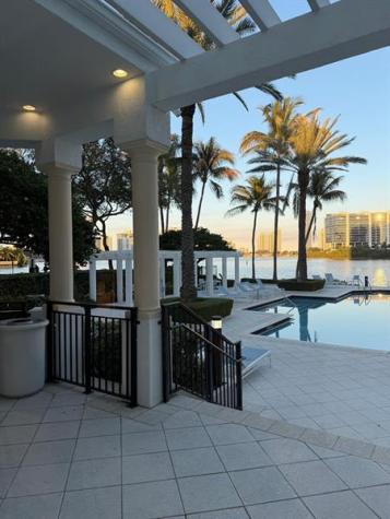 3225 NE 184th Street Aventura FL 33160