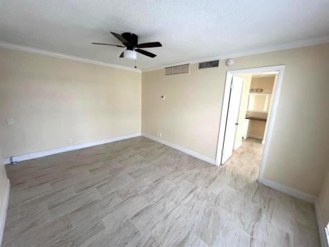 4463 Treehouse Lane Tamarac FL 33319