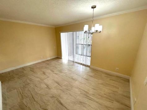 4463 Treehouse Lane Tamarac FL 33319