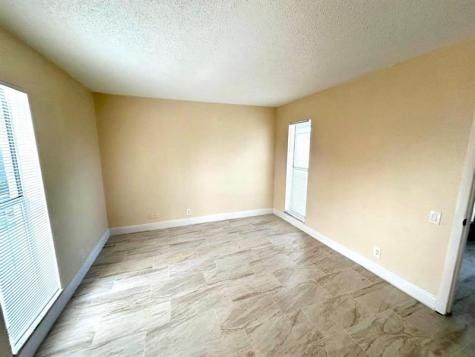 4463 Treehouse Lane Tamarac FL 33319