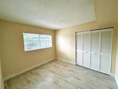 4463 Treehouse Lane Tamarac FL 33319