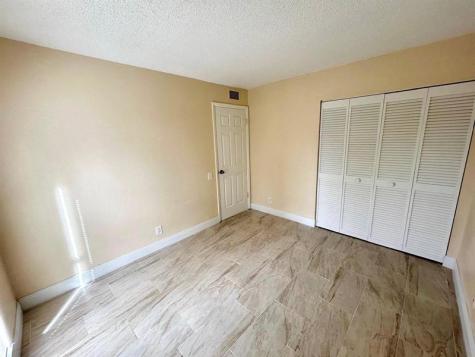 4463 Treehouse Lane Tamarac FL 33319