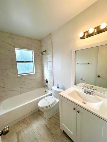 4463 Treehouse Lane Tamarac FL 33319