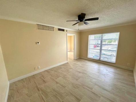 4463 Treehouse Lane Tamarac FL 33319