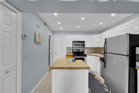 4627 Bougainvilla Drive Lauderdale By The Sea FL 33308