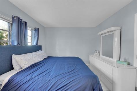 4627 Bougainvilla Drive Lauderdale By The Sea FL 33308
