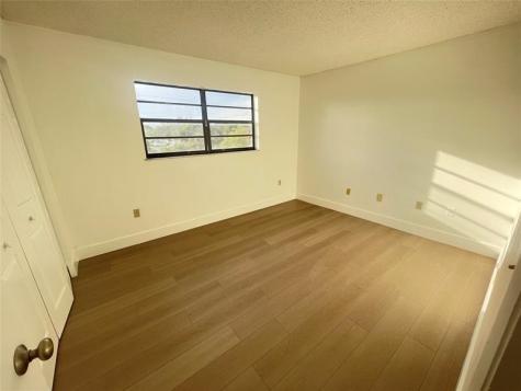 1470 W 41st Street Hialeah FL 33012