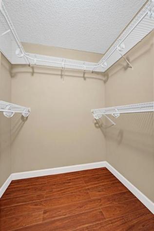9235 Lagoon Place Davie FL 33324