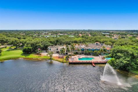 9235 Lagoon Place Davie FL 33324
