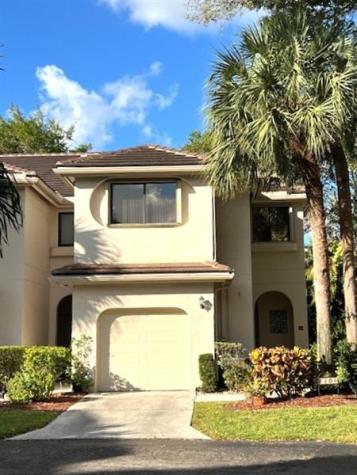 6358 W Longboat Lane Boca Raton FL 33433
