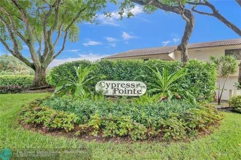 1668 Cypress Pointe Drive Coral Springs FL 33071