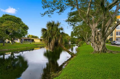 2201 NW 41st Avenue Lauderhill FL 33313