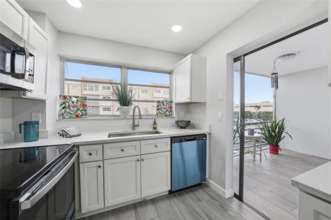 2201 NW 41st Avenue Lauderhill FL 33313