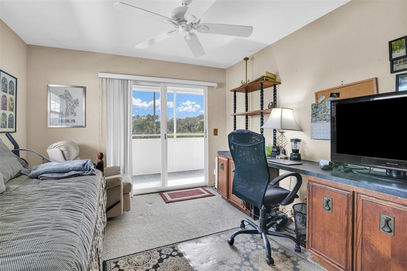 220 Flanders E Delray Beach FL 33484