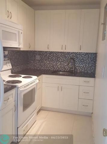 200 Birch Fort Lauderdale FL 33316