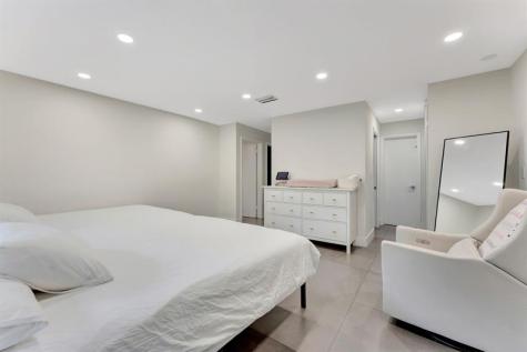 3501 Keyser Avenue Hollywood FL 33021